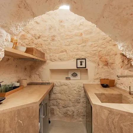 Olivida Ostuni